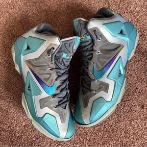 Nike LeBron 11 “Armory Slate” Size 9.5 2013 -616175-401
